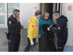 Eskişehir’de çöp evde yaşayan kadın: “Ben sağlık istemiyorum, ölmek istiyorum”