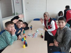 Elazığ’da depremzede çocuklara yönelik etkinlikler sürüyor