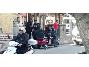 Şüphe üzerine durdurulan motosiklet çalıntı çıktı