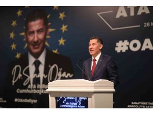 Ata İttifakı’nın cumhurbaşkanı adayı Sinan Oğan, Ankara’da basın toplantısı düzenledi