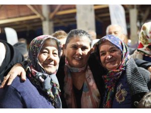 Karacasu İftar Programı’nda Başkan Çerçioğlu, yoğun ilgi gördü