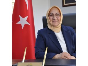 Selma Biçek, "Eğer derdiniz memleket ise yapacak çok işiniz vardır"