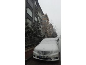 Başkentte kar yağışı başladı