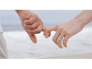 Duygusal şiddetin farklı bir türü: Love Bombing