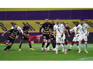 Eyüpspor, Sakaryaspor deplasmanında