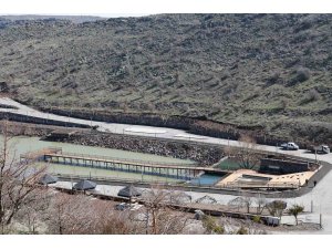 Zincidere Göleti su kanallarında 10 yılın temizliği yapılıyor