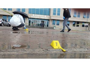 Adalet Sarayı önünde kayınvalidesini silahla yaralamıştı, tutuklandı