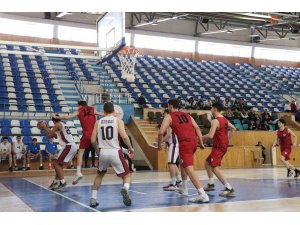 U18 Erkekler Basketbol Bölge Şampiyonası Karaman’da başladı
