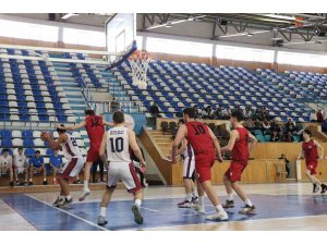 U18 Erkekler Basketbol Bölge Şampiyonası Karaman’da başladı