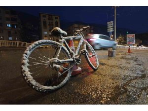 Gümüşhane’de kar yağışı etkili oluyor