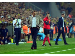 Şenol Güneş, Kadıköy’de ilk galibiyetin peşinde