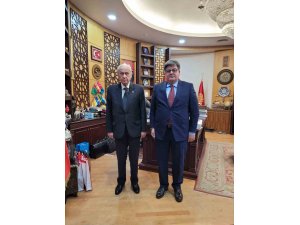 Osman Zinnur Abay, MHP’den aday adaylığını açıkladı