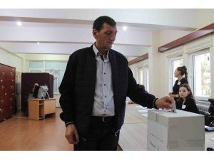 Türkiye’de yaşayan çifte vatandaşlara sandık çağrısı