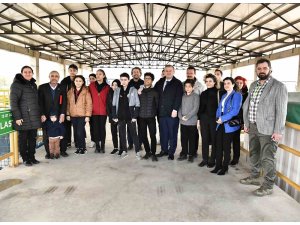 Osmangazi’de en çevreci muhtar ve öğrencilere plaket