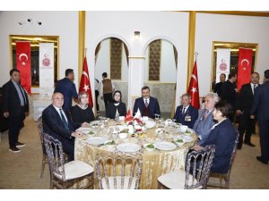Vali Çiftçi’den şehit aileleri ve gazilere iftar