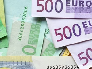 Euro tarihinde ilk kez 21 TL'yi aştı