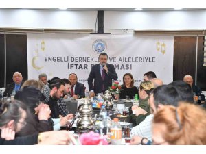 Başkan Genç, özel gereksinimli bireylerle iftarda buluştu