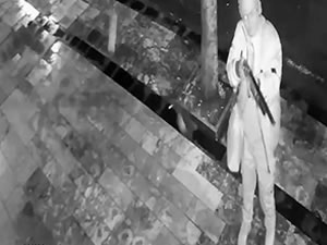 Düzce'de G.T.A. dehşet saçtı: Alkollü kadın pompalı tüfekle iş yerine ateş açtı