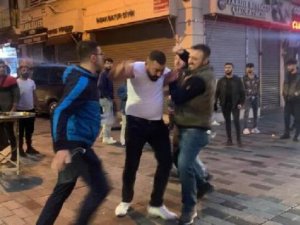 İstiklal Caddesi’nde bayıltan dayak