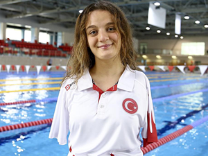 Milli para yüzücü Sümeyye Boyacı, dünya üçüncüsü oldu