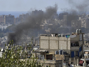 Lübnan'daki Filistin kampında çatışmalar yeniden başladı