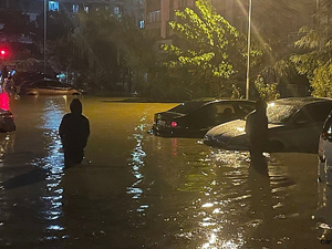 İstanbul'da sel ve su baskınları meydana geldi