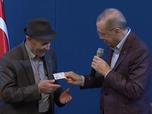 Cumhurbaşkanı Erdoğan'dan Ahıska Türklerine kimlik takdimi