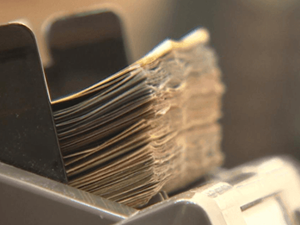 Hazine alacakları ağustos sonu itibarıyla 25,2 milyar lira oldu