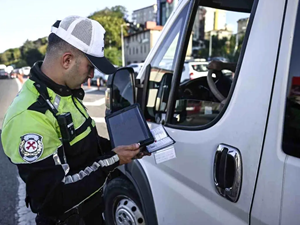 Ülke genelinde 112 bin 241 okul servisi denetlendi