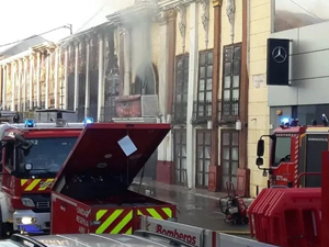 İspanya'da eğlence mekanında çıkan yangında 13 kişi öldü