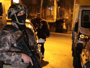 Türkiye genelinde bölücü terör örgütüne yönelik 466 operasyon