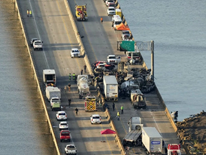 158 araç birbirine girdi: Çok sayıda ölü ve yaralı var!