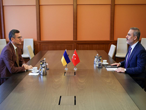 Dışişleri Bakanı Fidan, Berlin'de Alman ve Ukraynalı mevkidaşlarıyla görüştü