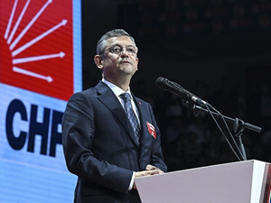 CHP'nin yeni genel başkanı Özgür Özel oldu