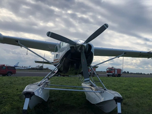 Atatürk Havalimanı'nda iniş yapan özel uçak pistten çıktı