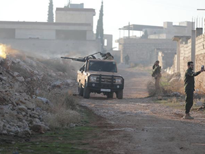 Suriye'nin Kuneytra il merkezi, yerel muhalif grupların kontrolüne geçti