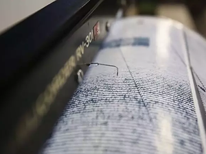 Ege'de depremlerin büyüklüğü giderek artıyor: Bölge 5.1 ile sallandı