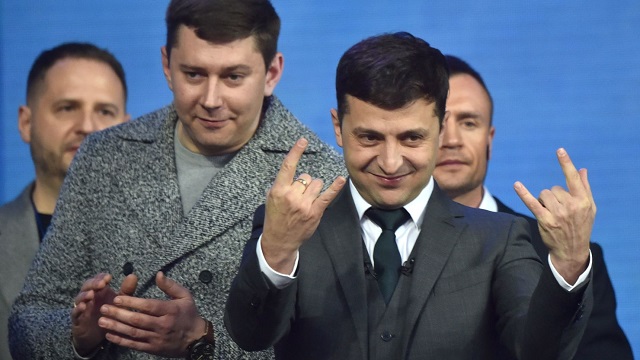 Zelenskiy'nin anlaşmayı imzalaması bekleniyor