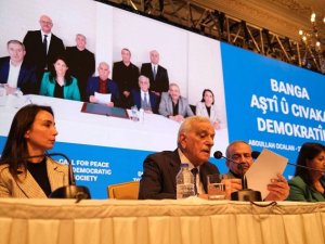 Teröristbaşı Öcalan’ın çağrısını gazeteler nasıl gördü?