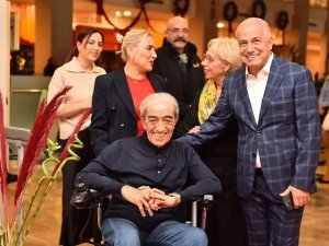 Edip Akbayram hayatını kaybetti!