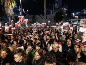 İsrailliler, ‘Esir Takası’ anlaşmasının tamamlanması için gösteri düzenledi!