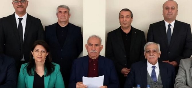 Teröristbaşı Abdullah Öcalan, yanına hangi gazetecileri istedi?