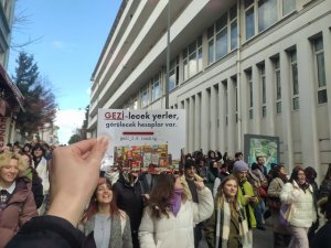 İstanbul Üniversitesi'nde, Ekrem İmamoğlu protestosu!