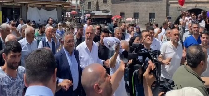 Diyarbakır'da ‘Fesih’ halayı çektiler!