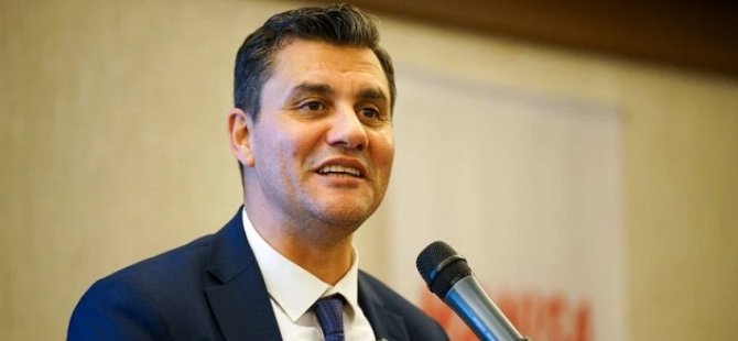 Balıkesir'de Ferdi Zeyrek’in grafitisi silindi!