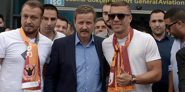 Podolski İstanbul'a geldi