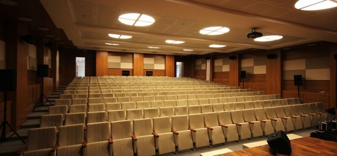 450.000 Üniversite Öğrencisi kayıtlarını dondurdu!