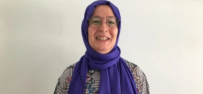 Başörtülü yazar, başını açacak: Berrin Sönmez!