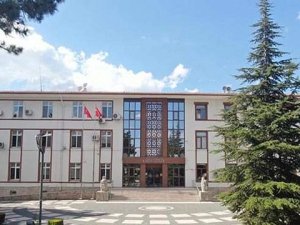 Valilik aracında escort: Soruşturma başlatıldı!