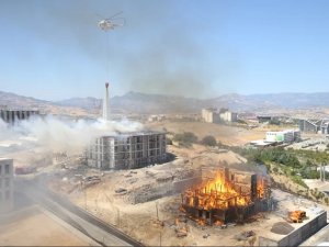 Orman Genel Müdürlüğü binası bile yanıyor!